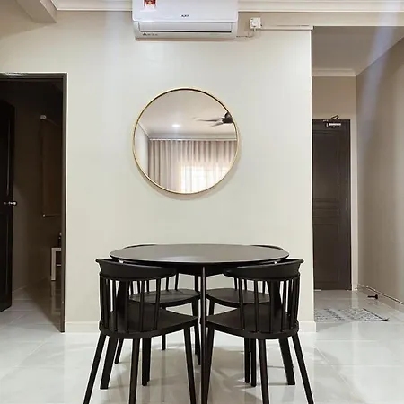 Seaview Apartment Kuala Terengganu Bagian luar foto